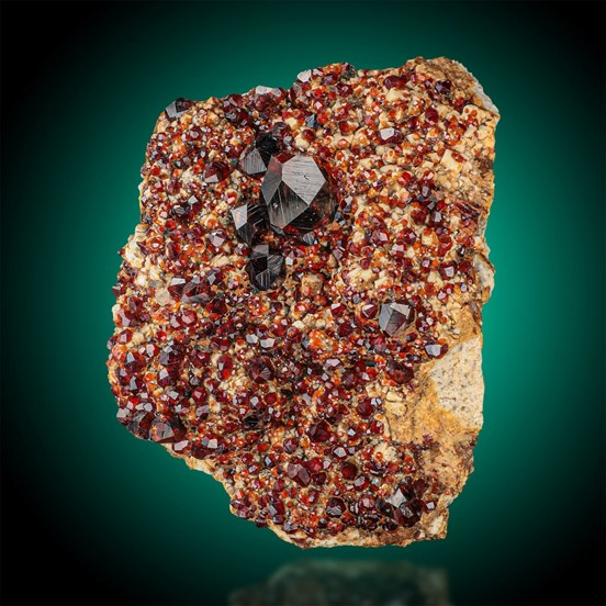 Spessartine-Wushan Spessartine Mine | Tongbei | Yunxiao Co. | Zhangzhou | Fujian | China